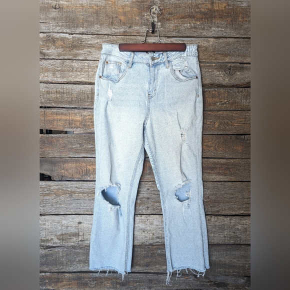 BDG Kick Flare High Rise Cropped Jeans - Picture 1 of 9